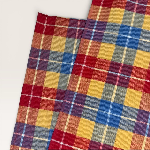 Crate&Barrel Multicolor Plaid Placemats Set of 4 - Picture 2 of 6